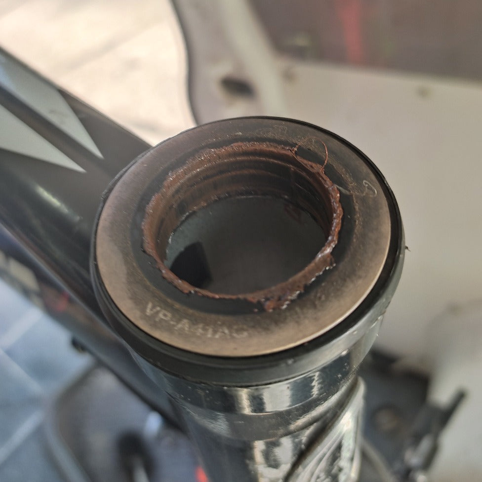 Juego de direccion de bicicleta oxford, del tipo bolita y canastillo, al entrar a servicio a taller movil chum
